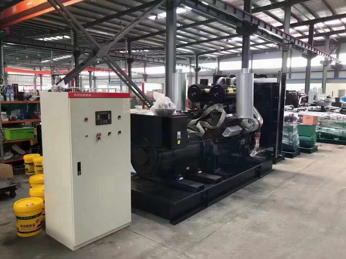 祁县柴油发电机运行时的噪音和振动水平如何？