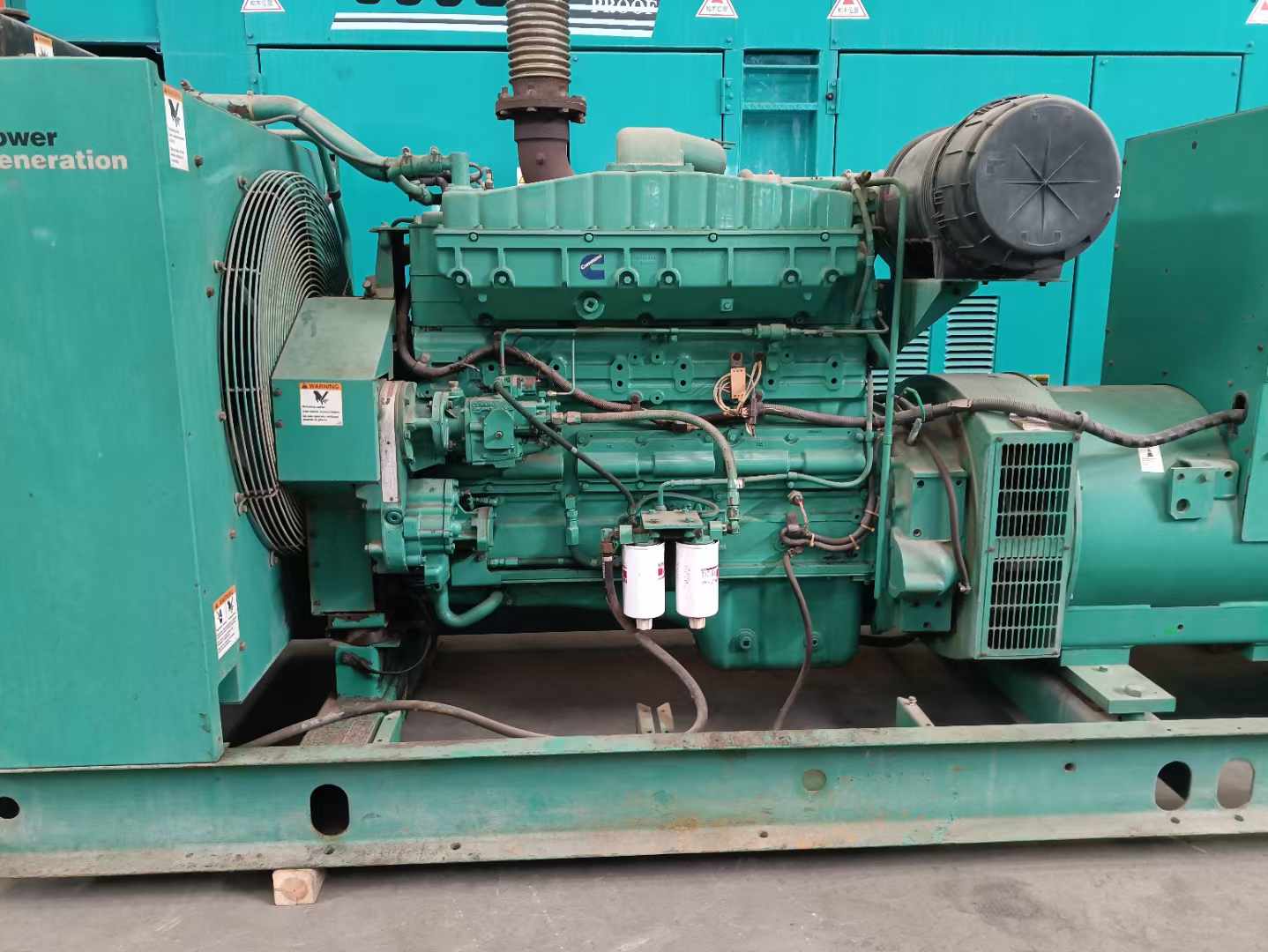 祁县过载会对 600kW 柴油发电机组造成哪些损害？